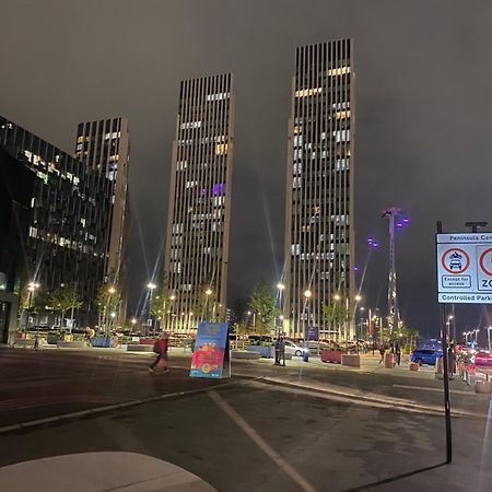 Luxury Stay Near O2 And Canary Wharf ลอนดอน ภายนอก รูปภาพ