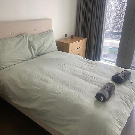 Luxury Stay Near O2 And Canary Wharf ลอนดอน ภายนอก รูปภาพ