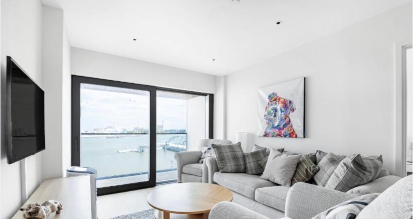 Luxury Stay Near O2 And Canary Wharf ลอนดอน ภายนอก รูปภาพ
